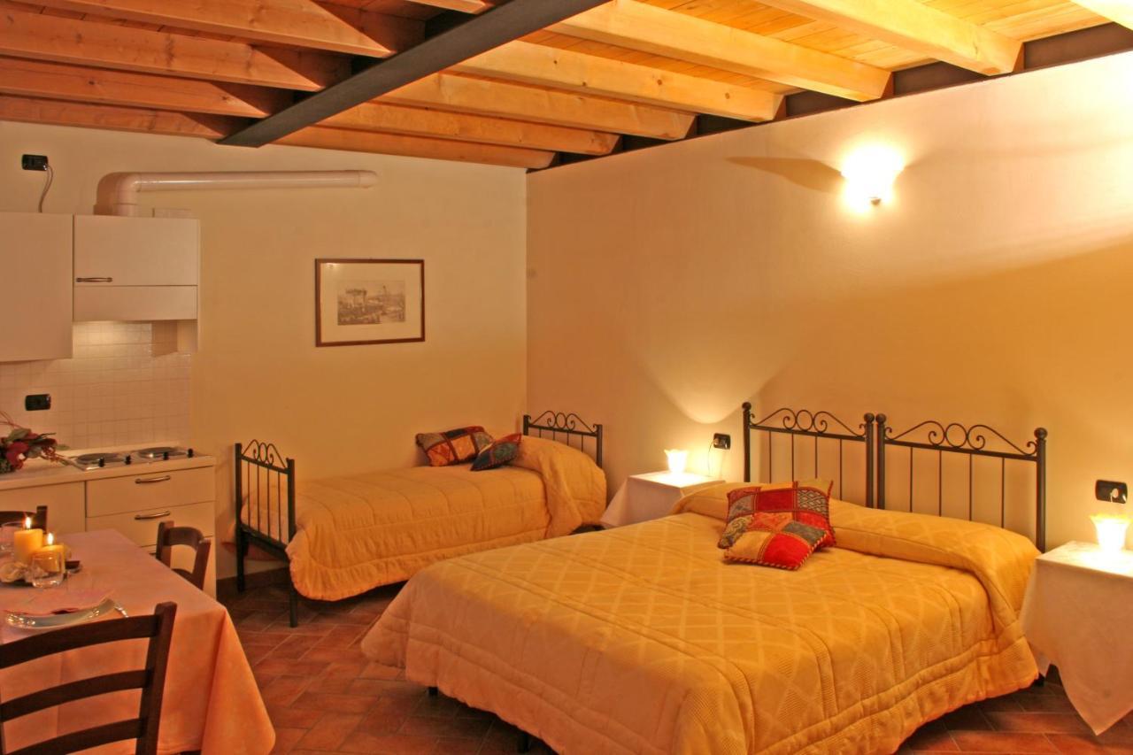 Agriturismo La Staffa Валеджо-суль-Мінчо Екстер'єр фото