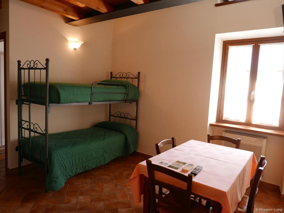 Agriturismo La Staffa Валеджо-суль-Мінчо Екстер'єр фото